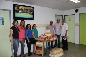 Imagem da notícia - Hospital Adriano Jorge doa alimentos arrecadados em projeto para Grupo Raio de Sol
