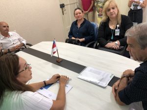 Imagem da notícia - Hospital Adriano Jorge recebe doação de carro da Cosama