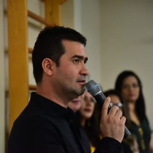 Imagem da notícia - Diretor moderniza e humaniza prestação de serviços do Adriano Jorge