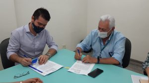 Imagem da notícia - Assinatura do Termo de Cooperação Técnica firmado entre Fundação Hospital Adriano Jorge (FHAJ) e Fundação de Medicina Tropical (FMT)
