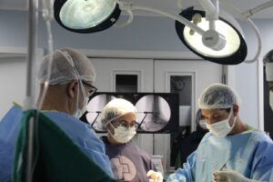 Imagem da notícia - Residentes médicos fazem defesa dos trabalhos de conclusão de curso