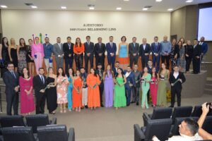 Imagem da notícia - Fundação Hospital Adriano Jorge forma 19 novos médicos