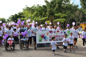 Imagem da notícia - Com apoio da Fundação Hospital Adriano Jorge, pais de pessoas com doenças raras fazem caminhada de conscientização