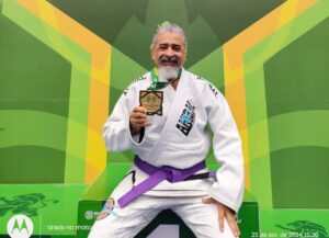 Imagem da notícia - Paciente tratado pela FHAJ com Câncer de Bexiga conquista Campeonato Brasileiro de Jiu-Jitsu em São Paulo
