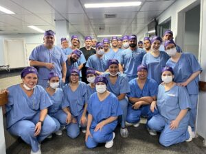 Imagem da notícia - Saúde: Fundação Hospital Adriano Jorge realiza cirurgia ortopédica com técnica inédita