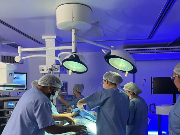 Hospital Adriano Jorge completa 22 anos, com avanços na ampliação em 30% da oferta de cirurgias